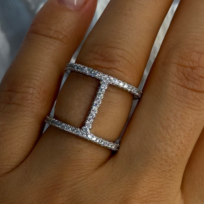 Elegant Design 925 Sterling Silver CZ Ring Size 7 & 8
