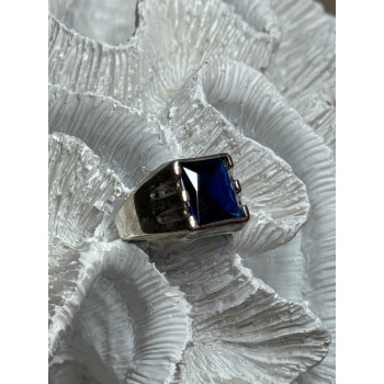 925 Sterling Silver Gainsboro Sapphire Men's Ring Size 9