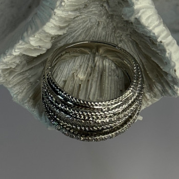 925 Sterling Silver Ring Size 7 (adjustable)