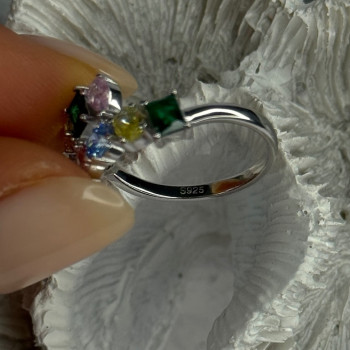 925 Sterling Silver Ring Multicolor CZ Size 7 Sizable