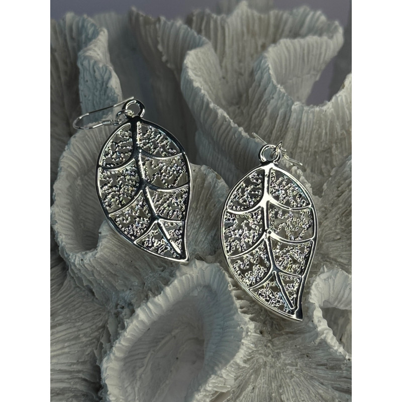 Beautiful Design Leaf 925 Sterling Silver Earrings Length 2.20 inch