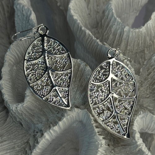 Beautiful Design Leaf 925 Sterling Silver Earrings Length 2.20 Inch