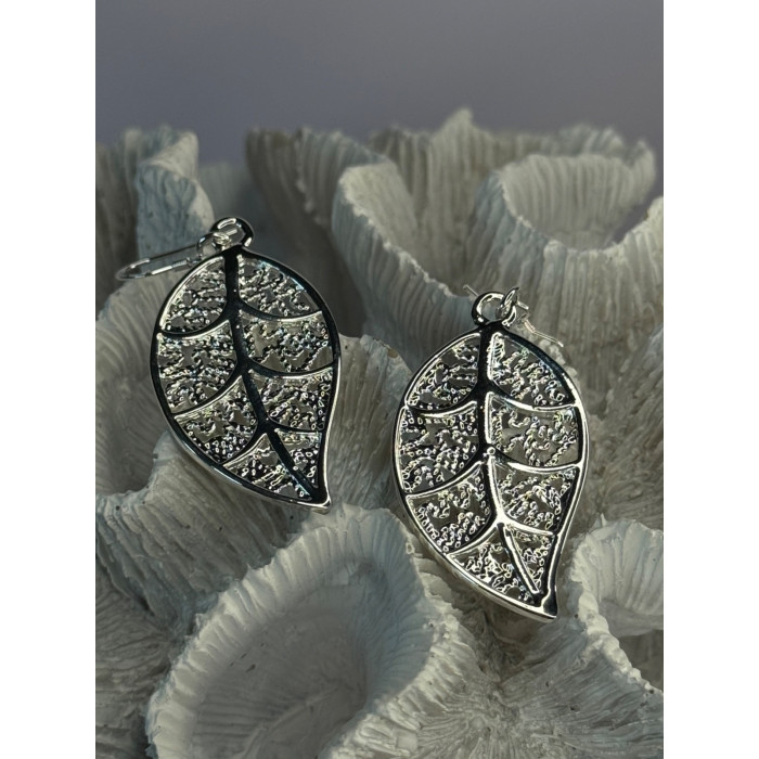 Beautiful Design Leaf 925 Sterling Silver Earrings Length 2.20 inch