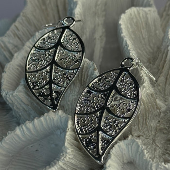 Beautiful Design Leaf 925 Sterling Silver Earrings Length 2.20 Inch