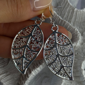 Beautiful Design Leaf 925 Sterling Silver Earrings Length 2.20 Inch
