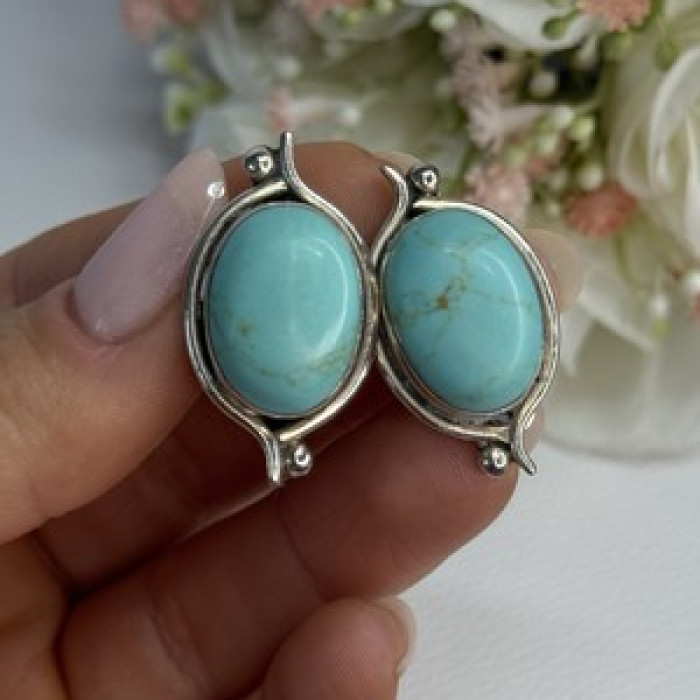 925 Sterling Silver Turquoise Clip Earrings Length 1.15 Inch