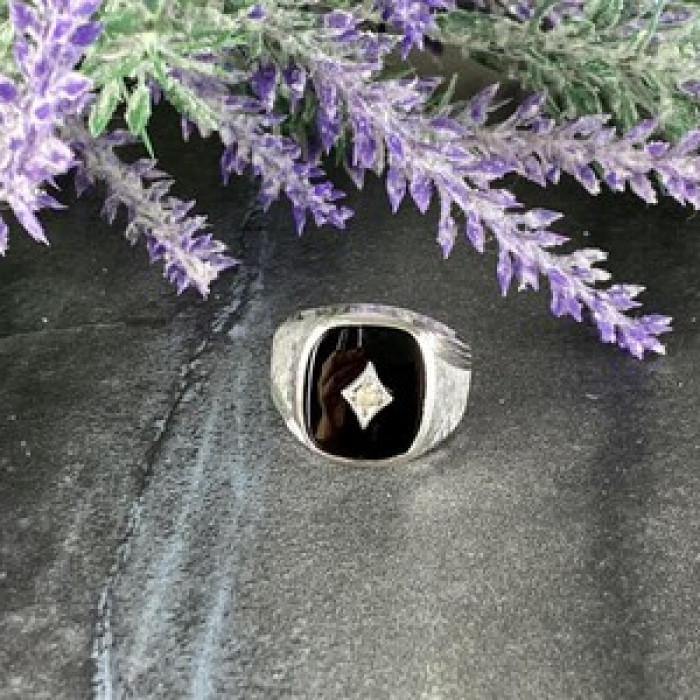 925 Sterling Silver Black Nephrite & CZ Ring Size 9