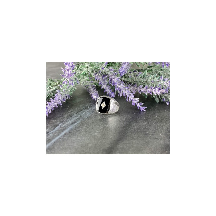 925 Sterling Silver Black Nephrite & CZ Ring Size 9