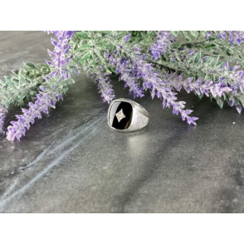 925 Sterling Silver Black Nephrite & CZ Ring Size 9