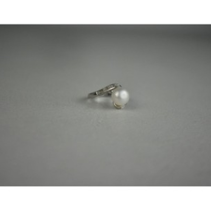 925 Sterling Silver Pearl & Colorless Spinel Ring Size 8