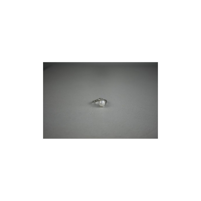 925 Sterling Silver Pearl & Colorless Spinel Ring Size 8