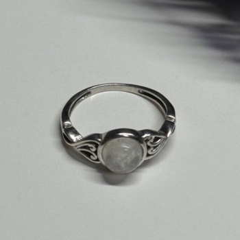 925 Sterling Silver Moonstone Ring Size 7