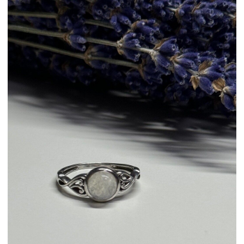 925 Sterling Silver Moonstone Ring Size 7