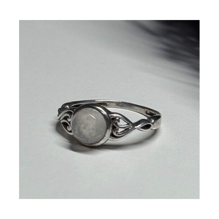 925 Sterling Silver Moonstone Ring Size 7