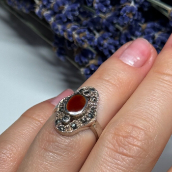 925 Sterling Silver Amber & Marcasite Ring Size 5