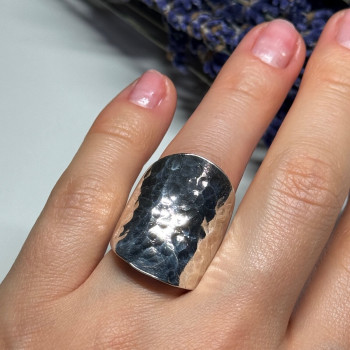 925 Sterling Silver Ring Size 6