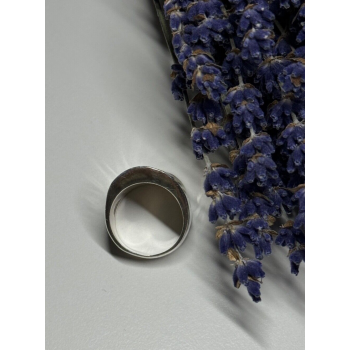 925 STERLING SILVER RING SIZE 6