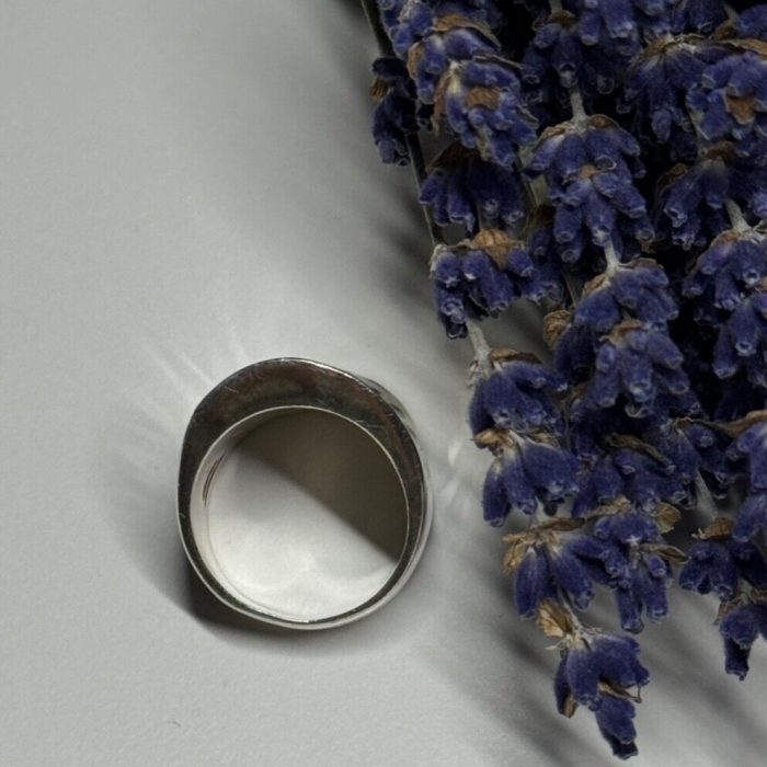 925 Sterling Silver Ring Size 6