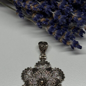 925 Sterling Silver Flower Pendant
