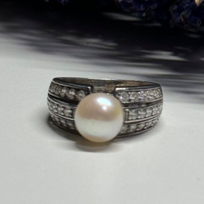 925 Sterling Silver Pearl & CZ Ring Size 5