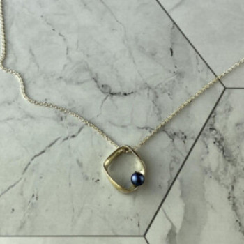 925 Sterling Silver Pearl Chain With Pendant Italy