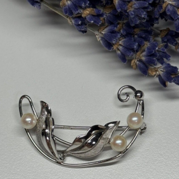 925 Sterling Silver Pearls Brooch
