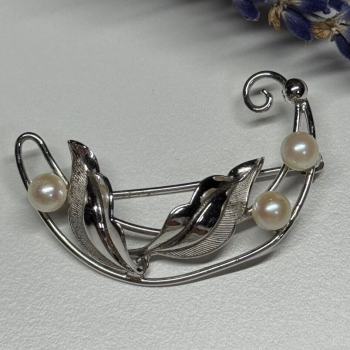 925 Sterling Silver Pearls Brooch
