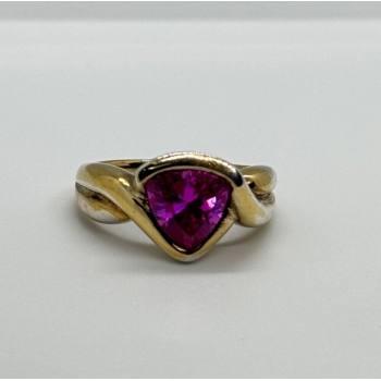 925 STERLING SILVER PINK TOPAZ RING SIZE 9