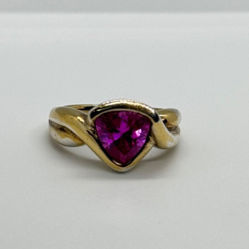 925 Sterling Silver Pink Topaz Ring Size 9