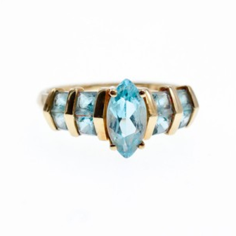 14K Yellow Gold Topaz Ring Size 9