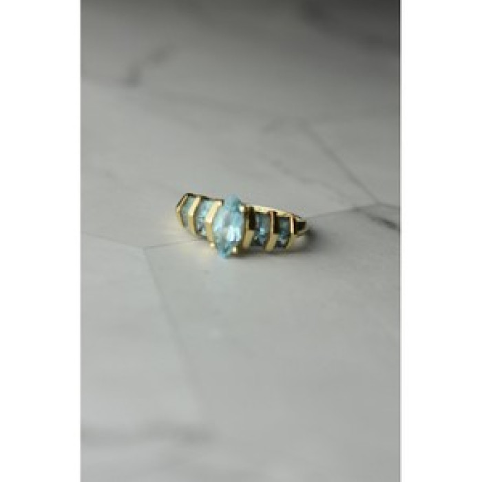 14K Yellow Gold Topaz Ring Size 9