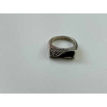 925 Sterling Silver Nephrite ( Jade ) & Black Quartz Ring Size 6.5