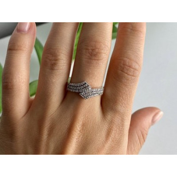 925 Sterling Silver White Topaz Ring Size 9