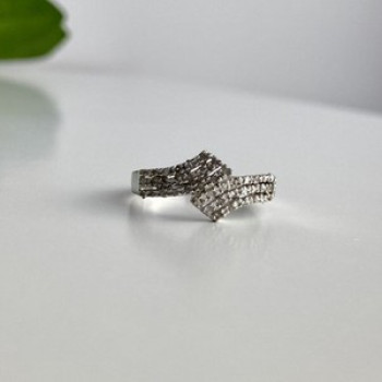 925 Sterling Silver White Topaz Ring Size 9