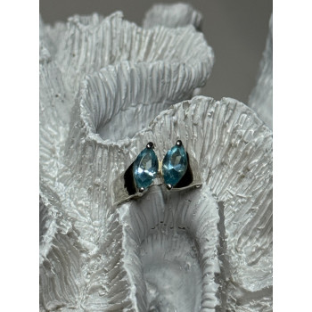 925 Sterling Silver Topaz Ring Size 6