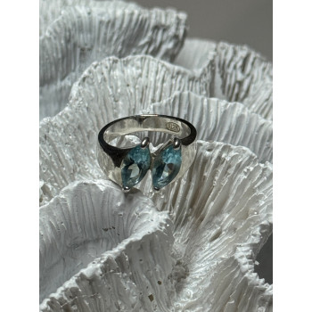 925 Sterling Silver Topaz Ring Size 6