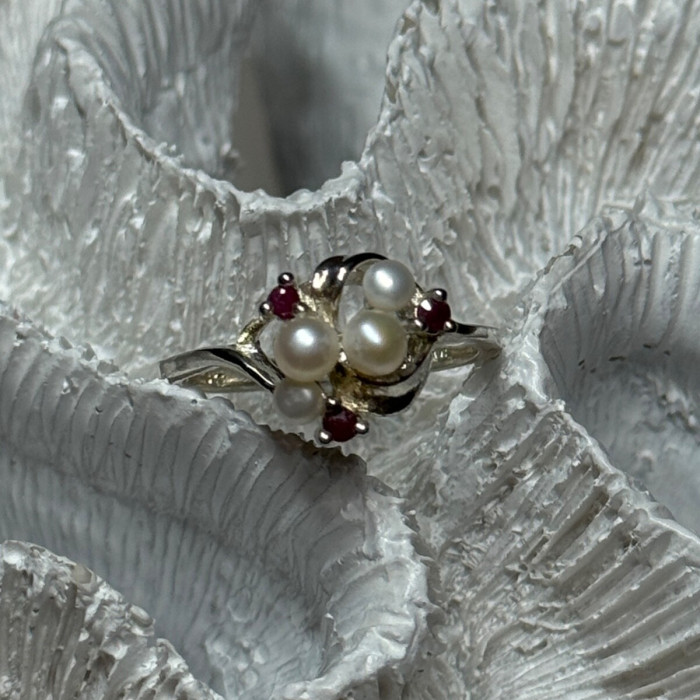925 Sterling Silver Pearls & Ruby Ring Size 8