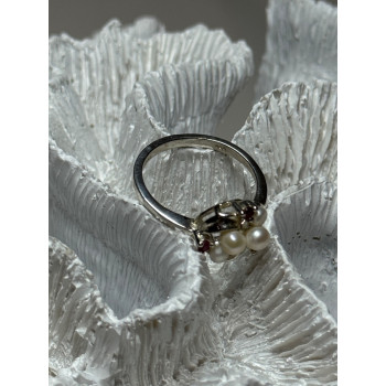 925 STERLING SILVER PEARLS & RUBY RING SIZE 8