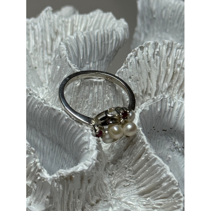 925 STERLING SILVER PEARLS & RUBY RING SIZE 8