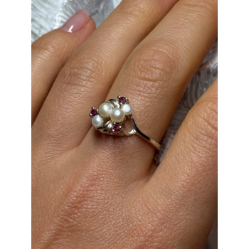 925 STERLING SILVER PEARLS & RUBY RING SIZE 8