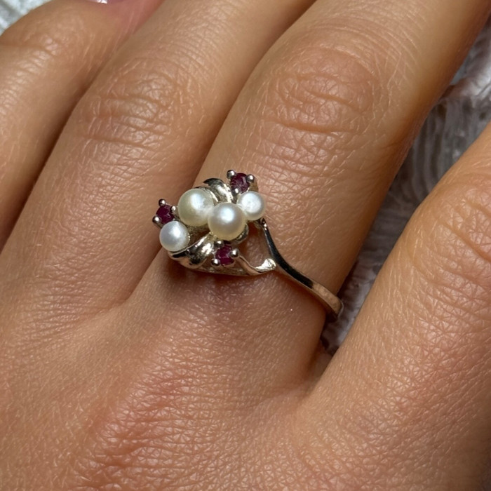 925 Sterling Silver Pearls & Ruby Ring Size 8