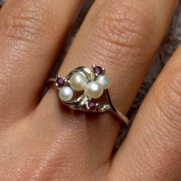 925 Sterling Silver Pearls & Ruby Ring Size 8