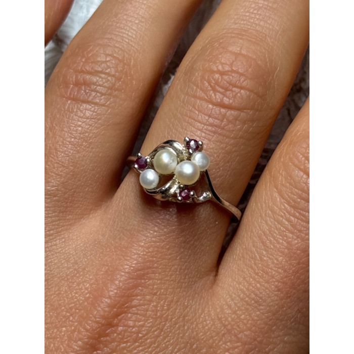 925 STERLING SILVER PEARLS & RUBY RING SIZE 8