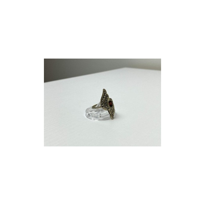 Vintage 925 Sterling Silver Garnet & Marcasites Ring Size 5.5