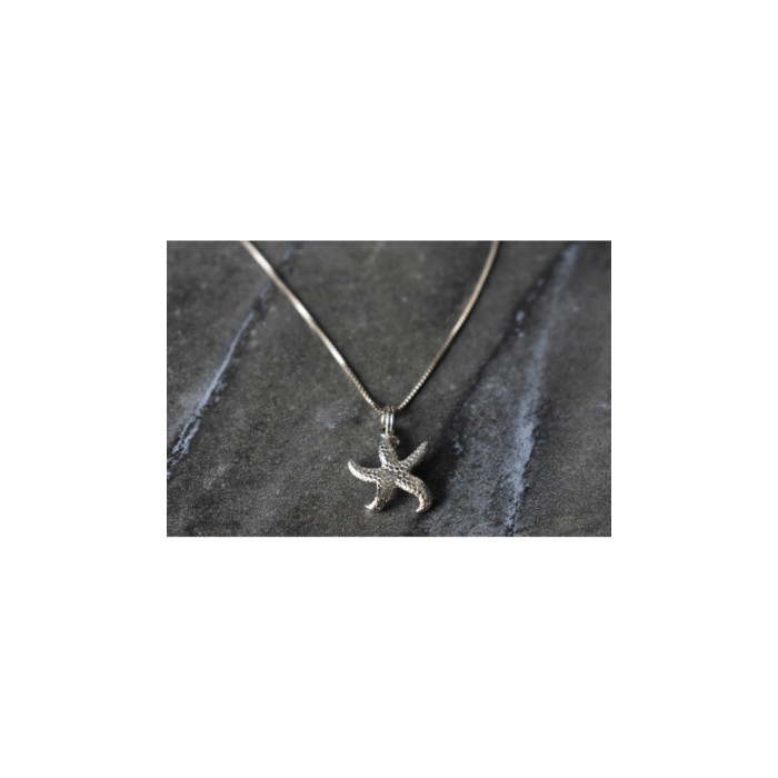 925 Sterling Silver Starfish Chain With Pendant Italy