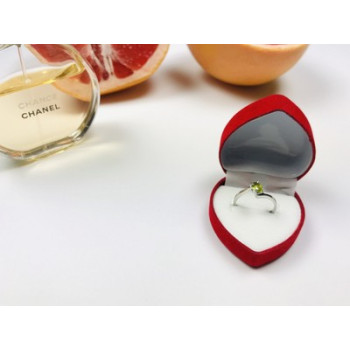 925 Sterling Silver Peridot Ring Size 6