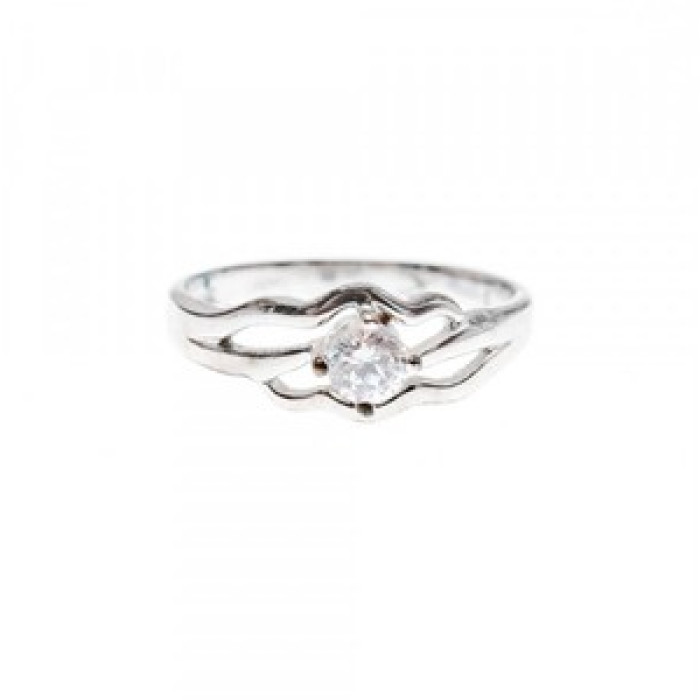 925 Sterling Silver CZ Ring Size 7