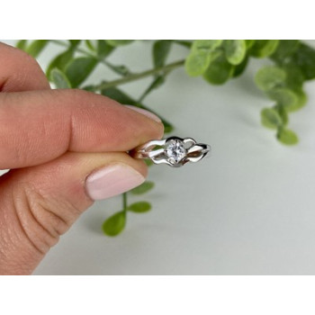 925 Sterling Silver CZ Ring Size 7