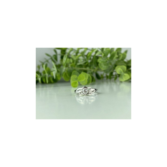 925 Sterling Silver CZ Ring Size 7