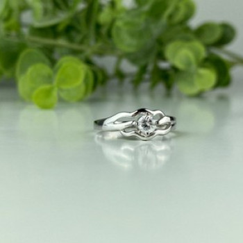 925 Sterling Silver CZ Ring Size 7